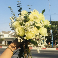 HOA CƯỚI