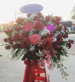 Kệ hoa mini để bàn mừng khai trương, sinh nhật, mừng ngày phụ nữ 20/10 rẻ đẹp