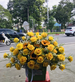 Giỏ hoa cực sang cực rẻ tặng sếp ở Bình Dương 
