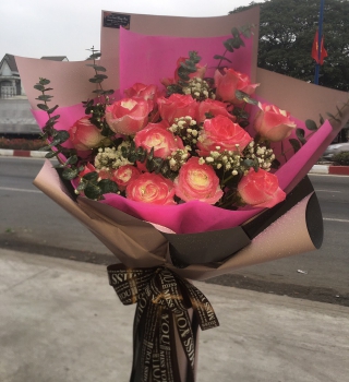 BÓ HOA HỒNG MÀU HỒNG CÁNH SEN XINH ĐẸP NGỌT NGÀO Ở TÂN UYÊN BÌNH DƯƠNG 