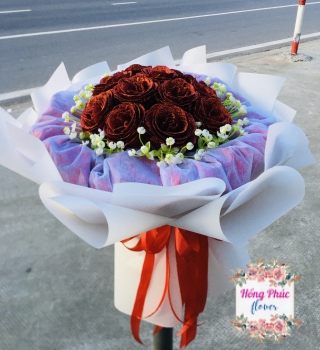 Bó hoa nhũ đỏ xinh xinh rẻ đẹp cho ngày phụ nữ