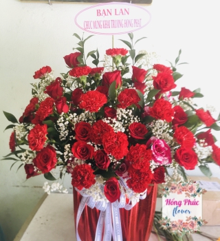 Hoa mừng khai trương để bàn rẻ đẹp sang trọng rực rỡ 