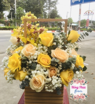 Giỏ hoa sinh nhật tặng sếp nam, sếp nữ cực kỳ sang chảnh ở Bình Dương