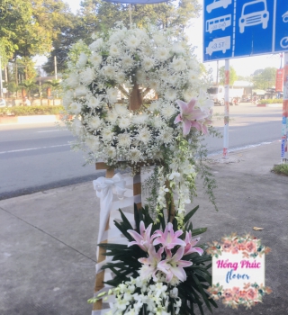 Hoa viếng hiện đại cực sang, cực đẹp ở Bình Dương 