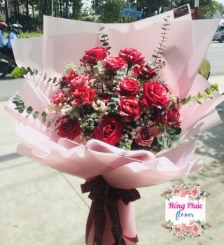 BÓ HOA HỒNG MÀU LẠ MẮT ĐẸP TUYỆT VỜI Ở TÂN UYÊN, BÌNH DƯƠNG
