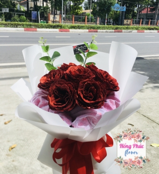 BÓ HỒNG NHŨ KIM TUYẾN ĐỎ 7 BÔNG XINH XẮN ĐÁNG YÊU Ở BÌNH DƯƠNG