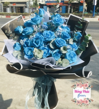 Bó hoa Hồng xanh cực cá tính mạnh mẽ dành cho cả nam và nữ 