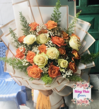 Bó hoa Hồng xanh lưu ly kết hợp cam spirit sang trọng cho những dịp đặc biệt