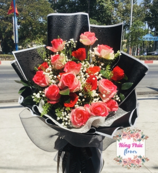 Bó Hồng đỏ và Hồng sen tuyệt đẹp cho ngày phụ nữ