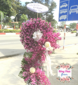 Hoa viếng tông tím buồn thành kính, trang trọng ở Bình Dương 