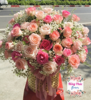 Giỏ hoa to đẹp rẻ tông màu ngọt ngào cho ngày phụ nữ 