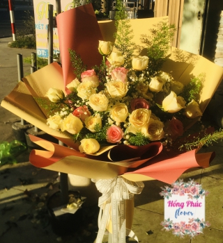 Bó Hồng victor cùng song hỷ kết hợp baby trắng và đuôi chồn tặng đồng nghiệp ngày phụ nữ, sinh nhật, chúc mừng