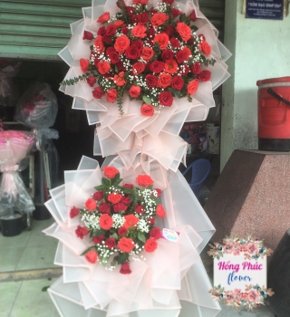 KỆ HOA HỒNG KHAI TRƯƠNG 2 TẦNG GIÁ RẺ NHẤT TÂN UYÊN