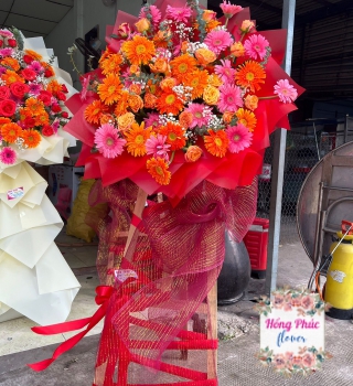 KỆ KHAI TRƯƠNG 1 TẦNG HỒNG CAM SIÊU XINH TÂN UYÊN