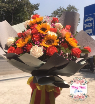 BÓ HOA MẶT TRỜI PHỐI HỒNG ĐỎ SIÊU TO ĐẸP TẶNG SẾP Ở TÂN UYÊN BÌNH DƯƠNG