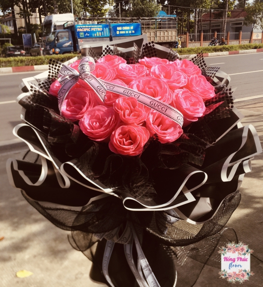 Nhũ Hồng trái tim lên bó cực xinh cực sang cực rẻ tặng người phụ nữ 20/10