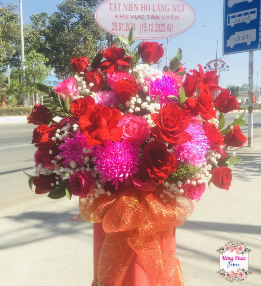 Hoa tươi cho ngày phụ nữ Việt Nam rẻ đẹp rực rỡ