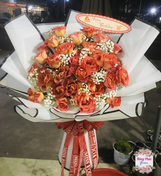 Bó hoa capuchino lạ mắt và tuyệt đẹp cho ngày phụ nữ