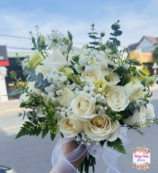 Hoa cưới rẻ nhất Tân Uyên Bình Dương mẫu hiện đại sang trọng