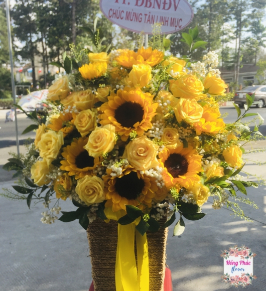 Hộp hoa siêu to khổng lồ giá cực rẻ chỉ có ở Bình Dương