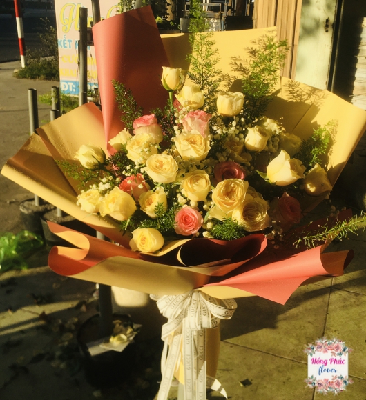 Bó Hồng victor cùng song hỷ kết hợp baby trắng và đuôi chồn tặng đồng nghiệp ngày phụ nữ, sinh nhật, chúc mừng