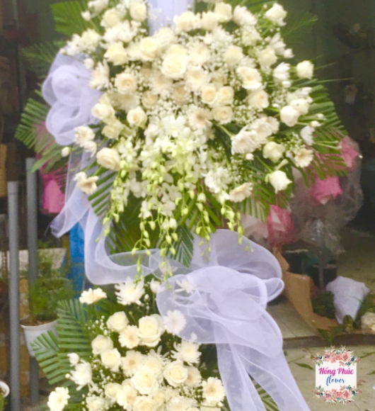 Kệ viếng trắng sang trọng rẻ nhất Tân Uyên