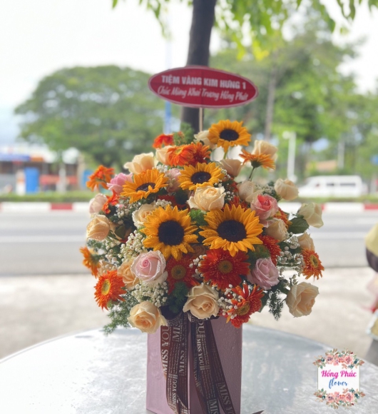 GIỎ HOA KHAI TRƯƠNG SIÊU XINH TÂN UYÊN