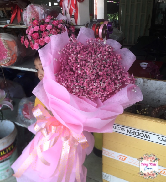 BÓ HOA BIBI HỒNG NHẠT TẶNG BẠN GÁI SIÊU XINH TÂN UYÊN