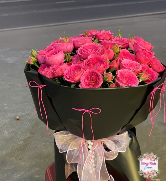 Hoa hồng bó rực rỡ lãng mạn