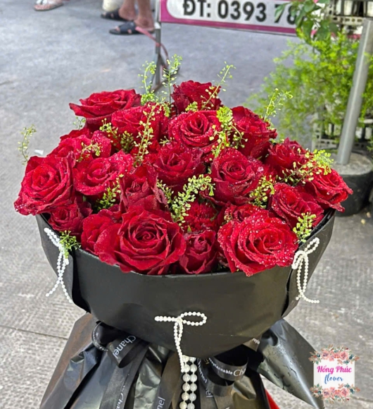 Hoa hồng đỏ bó sang trọng