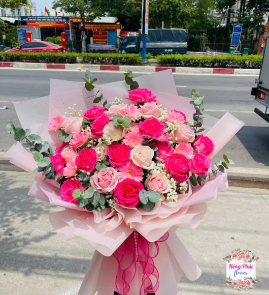 Hoa hồng bó màu hồng nữ tính