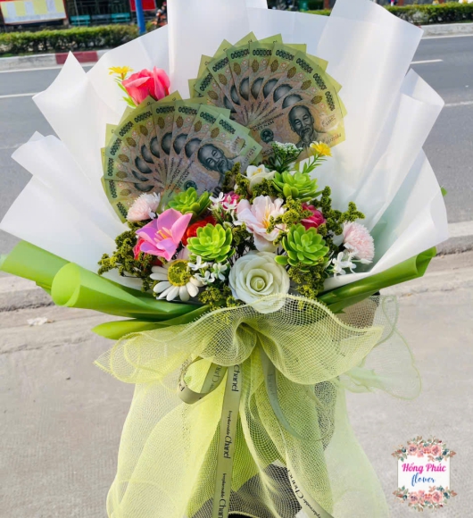 Hoa tiền bó xanh lá 